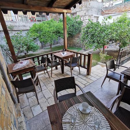 Bujtina Valgent Bed & Breakfast Berat Eksteriør bilde