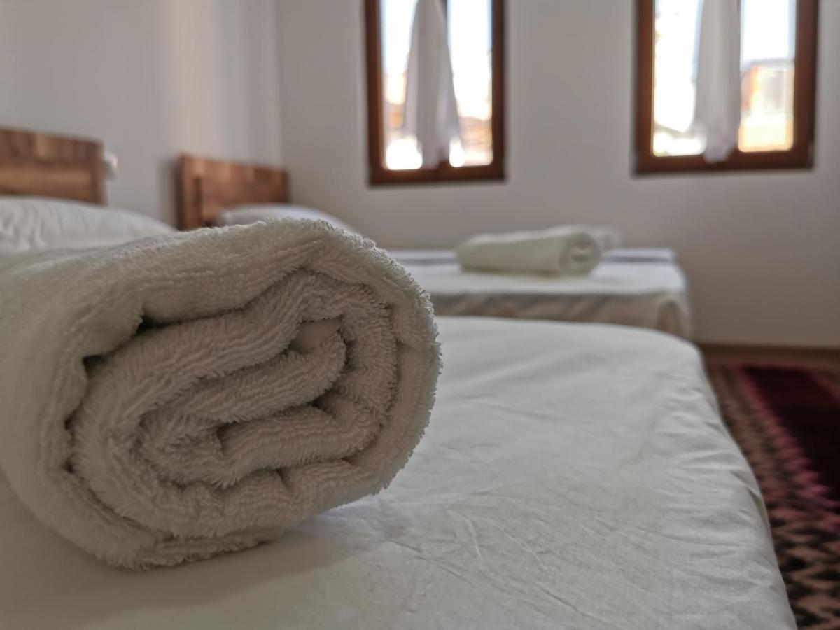 Bujtina Valgent Bed & Breakfast Berat Eksteriør bilde